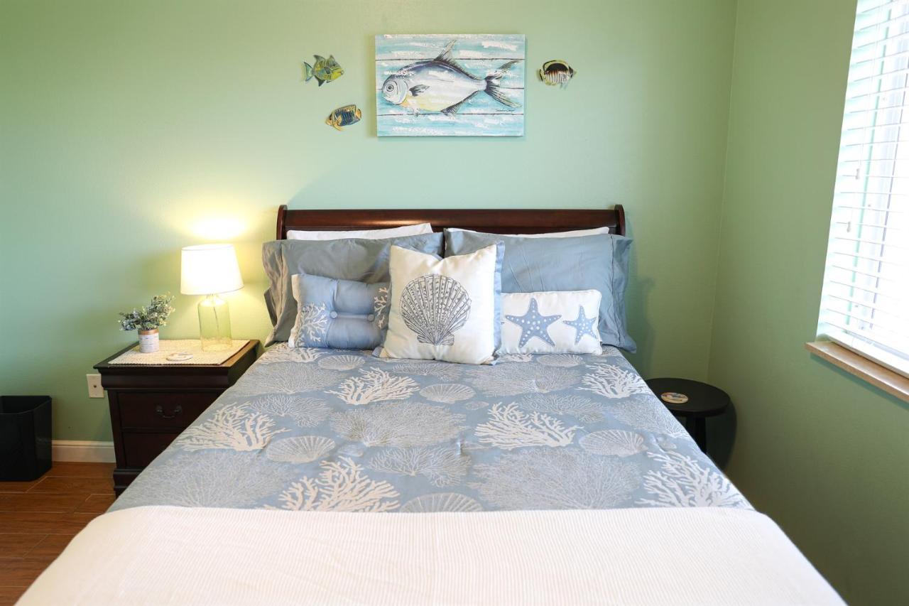 Dolphin Bay In Boca Ciega Resort - 2Br, Pool, Bay View St. Petersburg Kültér fotó